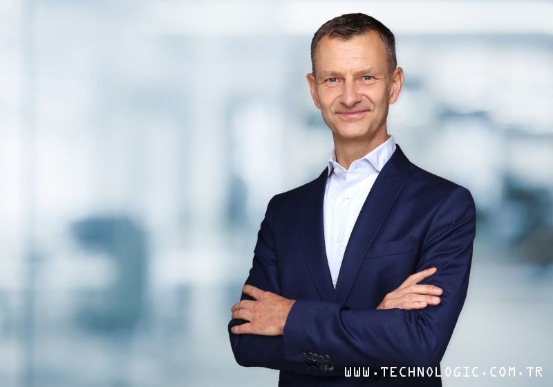 Lars Schubert