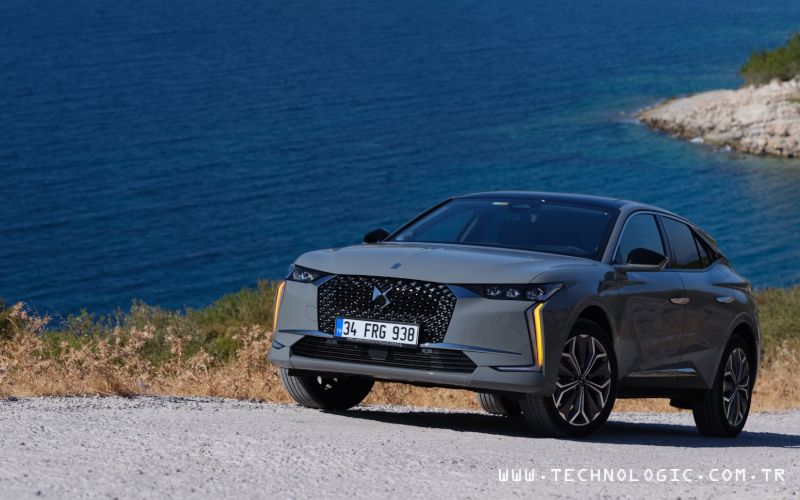DS Automobiles DS4