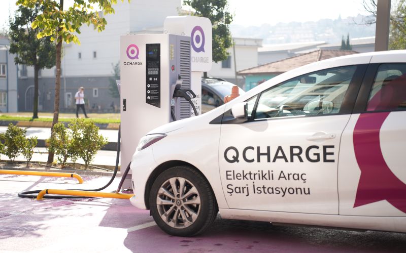 Q Charge
