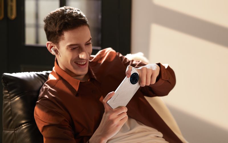 TECNO CAMON 30