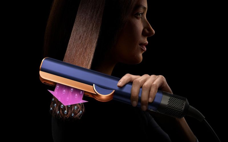 Dyson Airstrait