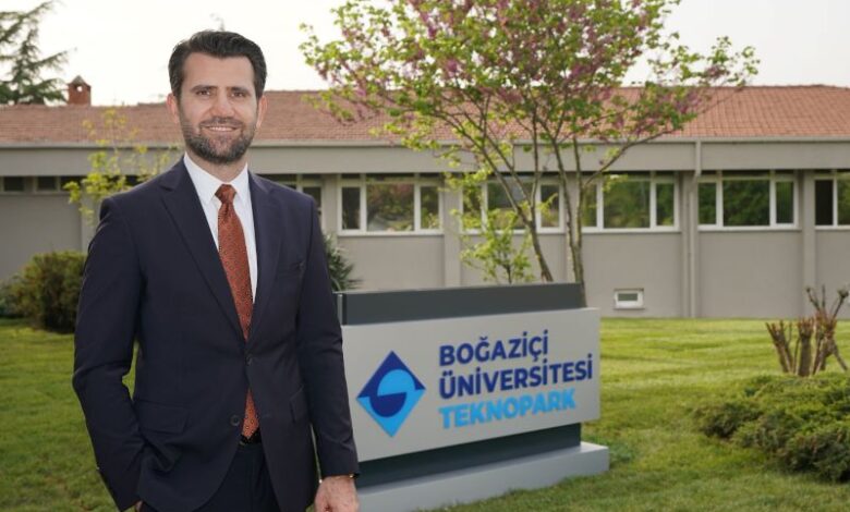 Dr. Cem Duran