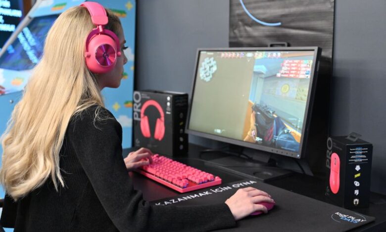 Logitech