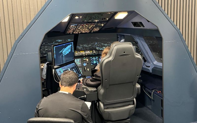 Pilot eğitim cihazları