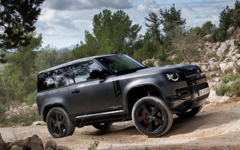 Land Rover Defender 110