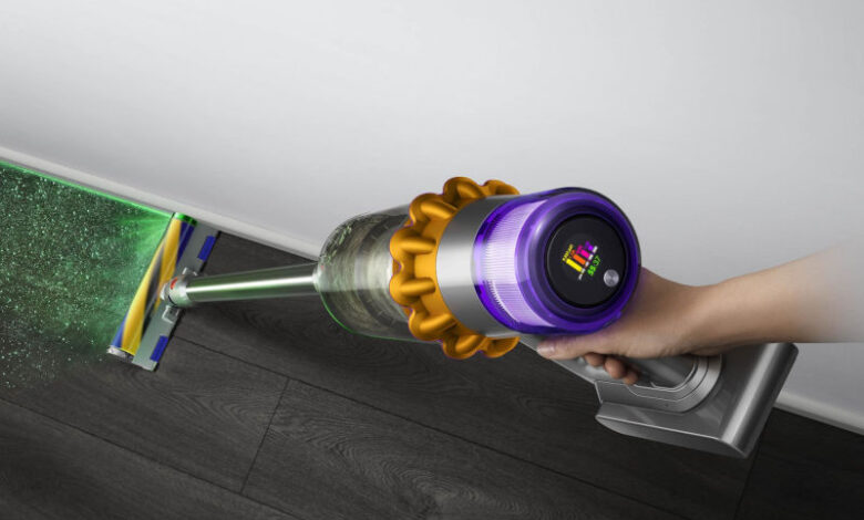 Dyson V15
