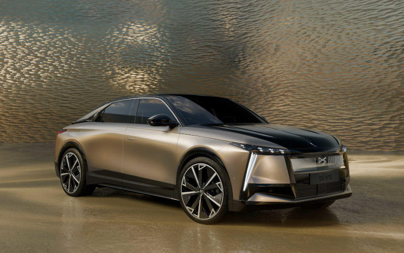 DS Automobiles DS N°8