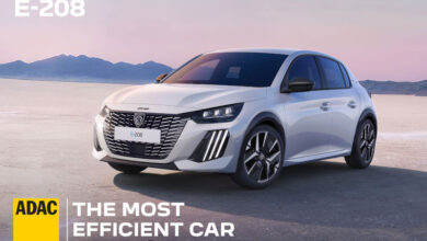 PEUGEOT E-208