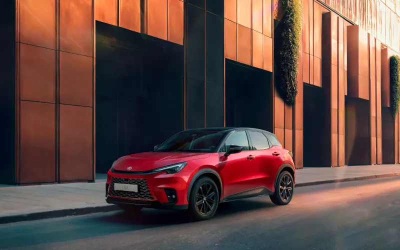 Lexus LBX Vibrant Edition