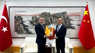 Aydın Mıstaçoğlu ve Jiang Xuebin