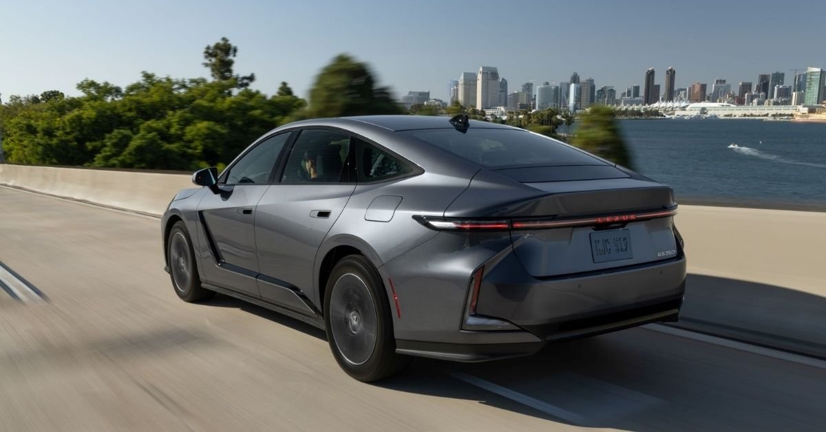 Lexus ES