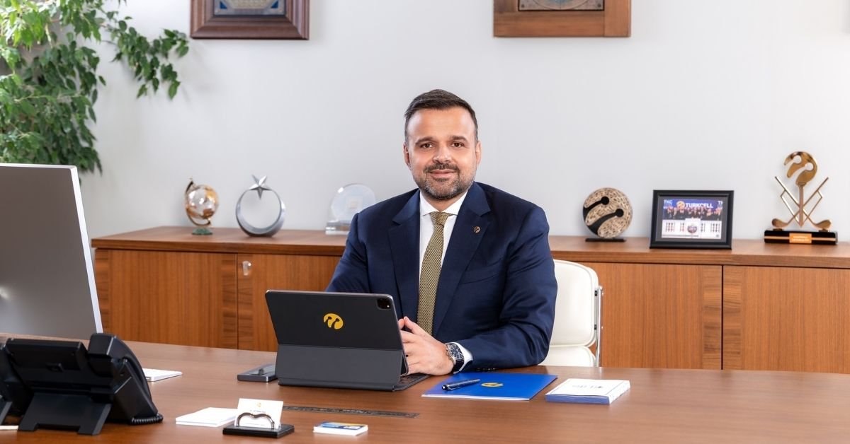 Dr. Ali Taha Koç